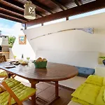 Casa La Goleta, Volcan Y Mar Nyaraló